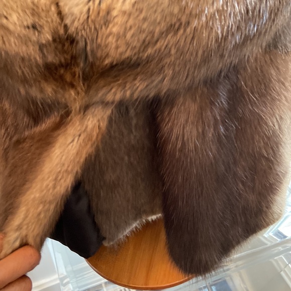 Muskrat Fur Vintage Stroller Coat - Picture 5 of 13